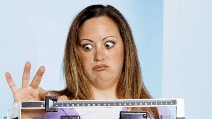 Почему современные женщины чаще набирают лишний вес 
