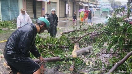 Тайфун "Дамри" во Вьетнаме: погибли по меньшей мере 5 человек