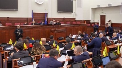 Очень много вопросов: В Киевсовете началось пленарное заседание