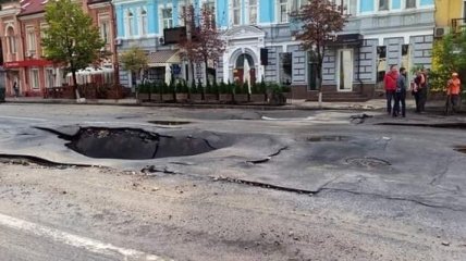 Движение по ул. Антоновича в Киеве обещают восстановить в понедельник