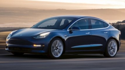 Tesla достигла своей цели в 5 тысяч автомобилей Model 3 в неделю
