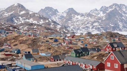 Продавать воду с ледника: Гренландия заявила о своих бизнес планах