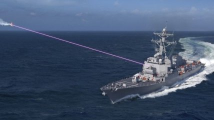 Флот США получит эсминец c мощным лазером (Фото)