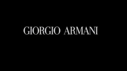 Сексуальная реклама Giorgio Armani взорвала интернет