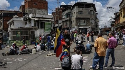Оппозиция Венесуэлы вновь призвала людей выйти на улицы