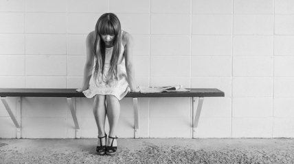 Послеродовая депрессия: симптомы заболевания и способы лечения