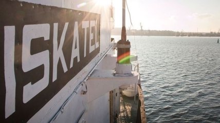 "Искатель" начал разведку нефтегазовых месторождений в Черном море