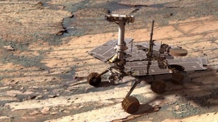 NASA не может найти связь с марсоходом Opportunity