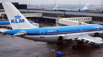 Нідерландська авіакомпанія скасувала рейси до Китаю