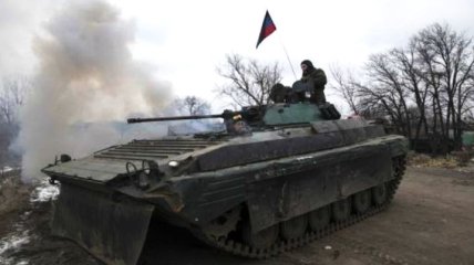Боевикам в Горловку пригнали 15 БМП из России