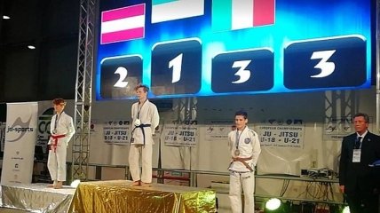 Украинцы завоевали 3 награды на молодежном чемпионате Европы по джиу-джитсу