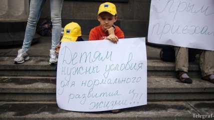 МВД Украины: Беженцами из зоны АТО займется штаб на базе ГСЧС