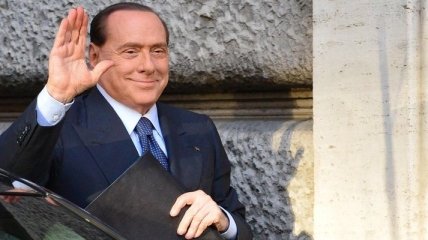 Берлускони во время провозглашения речи стало плохо