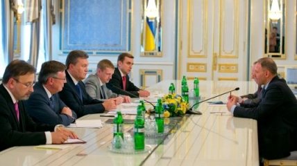 Янукович рассчитывает на положительные решения Вильнюсского саммита