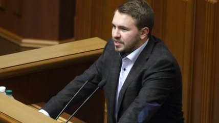 Нардеп подал в суд на Луценко