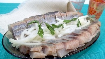 Як смачно замаринувати оселедець