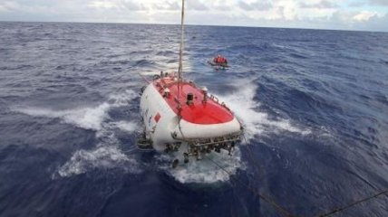 Глубоководный батискаф "Цзяолун" прошел успешно испытания в море