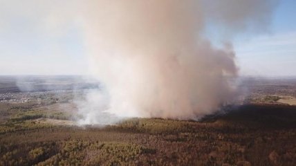 В российской Удмуртии горят склады с боеприпасами: население эвакуируется