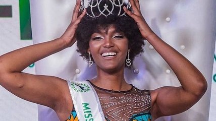 Сгорая во имя победы: на конкурсе красоты у "Мисс Африка 2018" загорелся парик