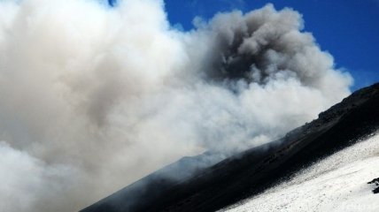 На Камчатке начали неожиданно просыпаться вулканы