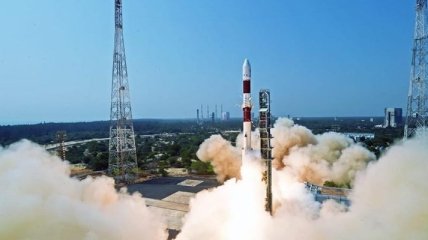 В Индии запустили на орбиту 19 спутников: видео