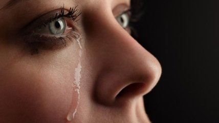 Ученые: вирус Зика передается через глаза и слезы 