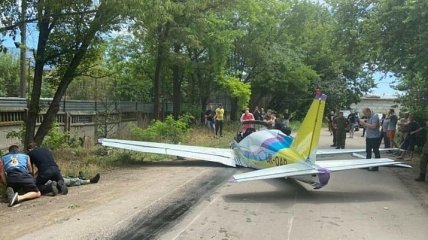 В Одессе разбился легкомоторный самолет: один из пилотов погиб