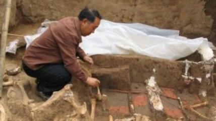 В Китае строители нашли древнее захоронение