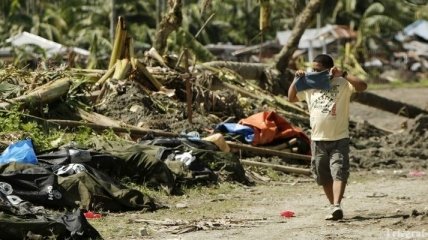 В Филиппинах насчитали более 600 погибших от тайфуна