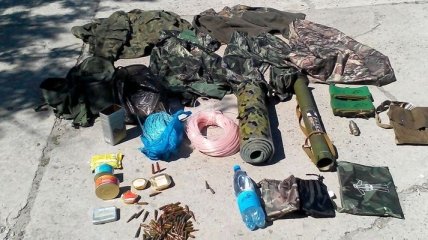 На Луганщине боевики убежали, бросив имущество и боеприпасы