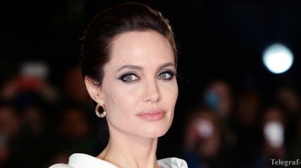 Коварная Анджелина Джоли намеренно поссорила Брэда Питта с сыном 