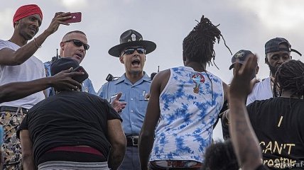 В американской Атланте полицейский застрелил афроамериканца: в городе вспыхнули протесты