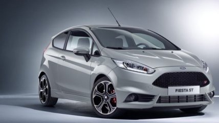 Ford презентовала высокопроизводительный вариант Fiesta