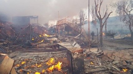 В Затоке Одесской области произошел крупный пожар на базах отдыха