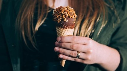 Диетологи опровергли мифы о том, что от сладкого сильно поправляются