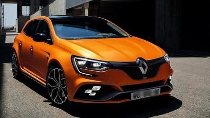 Renault показал все возможности нового Megane RS (Видео)