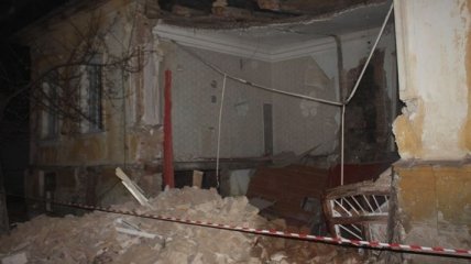 В Кропивницком обвалился фасад дома