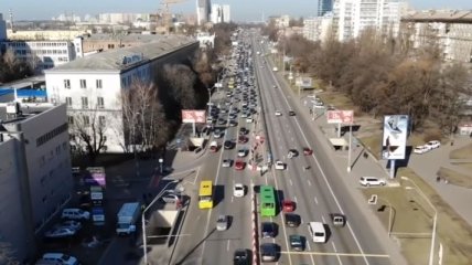  Ремонт Шулявского моста: как Киев остановился в огромных пробках (Видео)