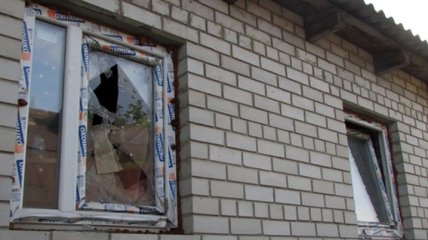 В Авдеевке из-за обстрелов повреждены шесть частных домов