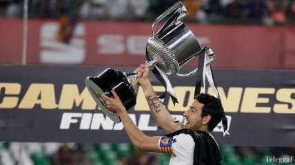 Валенcия завоевала Кубок Испании, обыграв Барселону