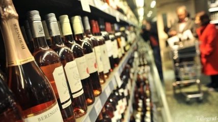 Роспотребнадзор частично ограничит импорт алкоголя из Украины