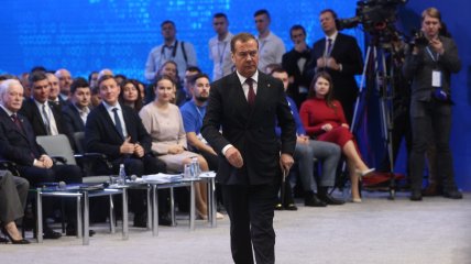 Дмитрий Медведев