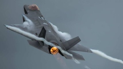 Истребители F-35 впервые применили для боевой атаки