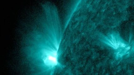NASA опубликовало снимок вспышки на Солнце