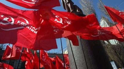 Завтра КПУ проведет пикет против фашизма и националистов  