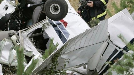 Разбился частный самолет, погибли четыре человека