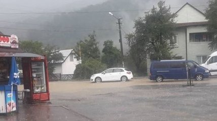 На Прикарпатье затопило Яремче