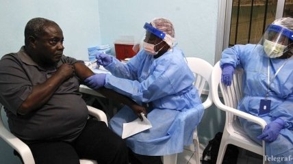 В Либерии началось испытание вакцины от Эболы на людях