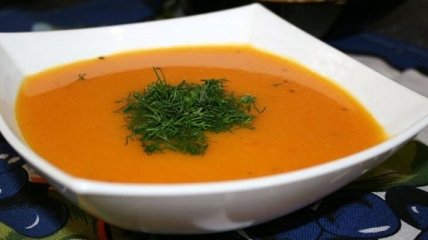 Худеем вкусно: морковный суп с перцем и имбирем