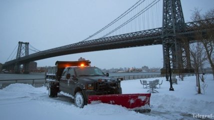 Снежная буря нанесла Нью-Йорку ущерб в $200 млн